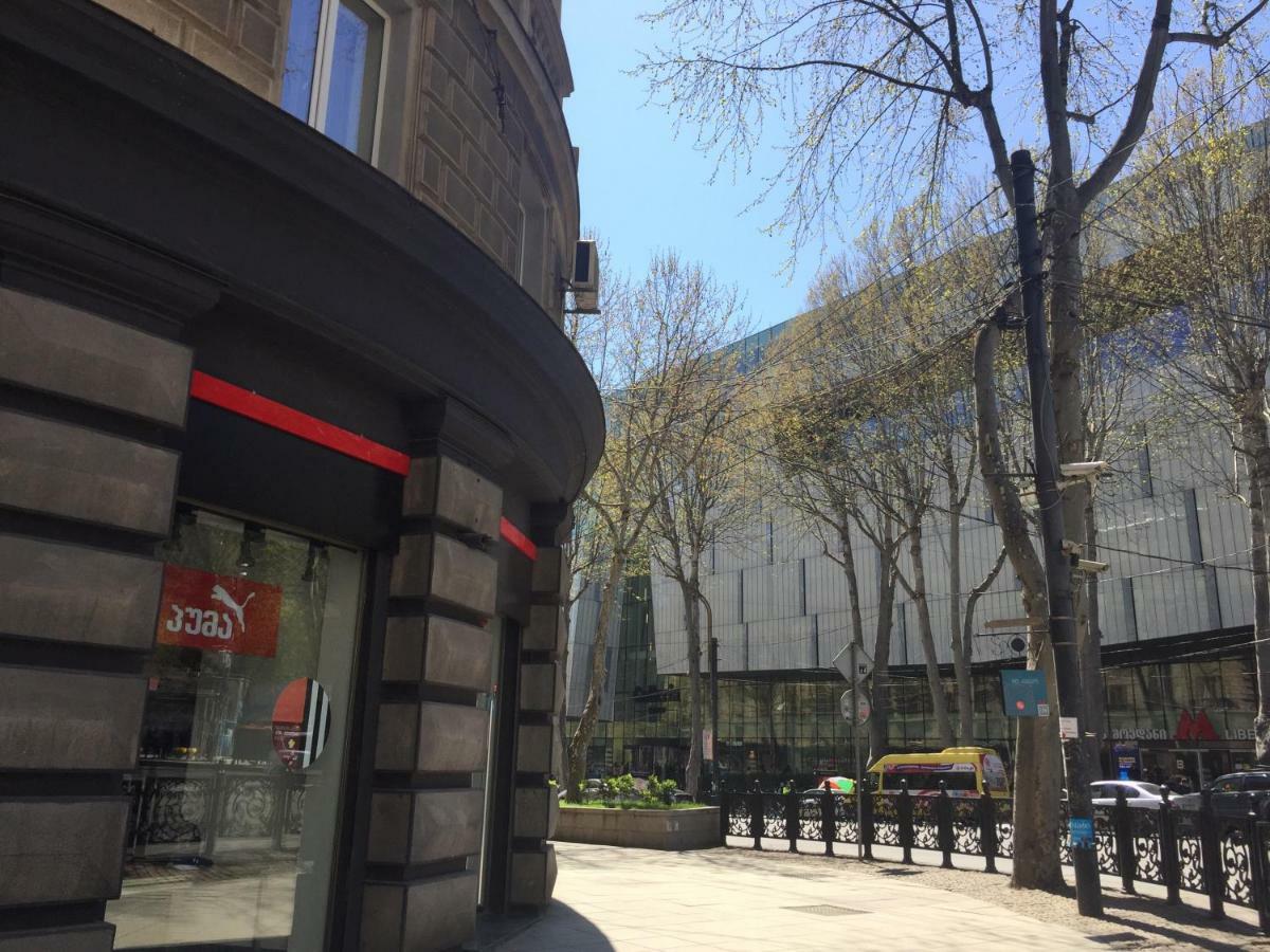 Apartment Gallery Rustaveli 1 Τυφλίδα Εξωτερικό φωτογραφία